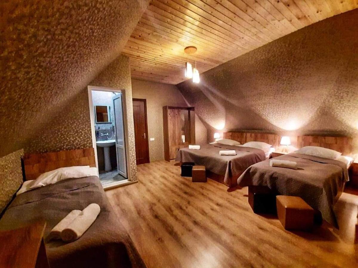 Kazbegi Inn Bagian luar foto