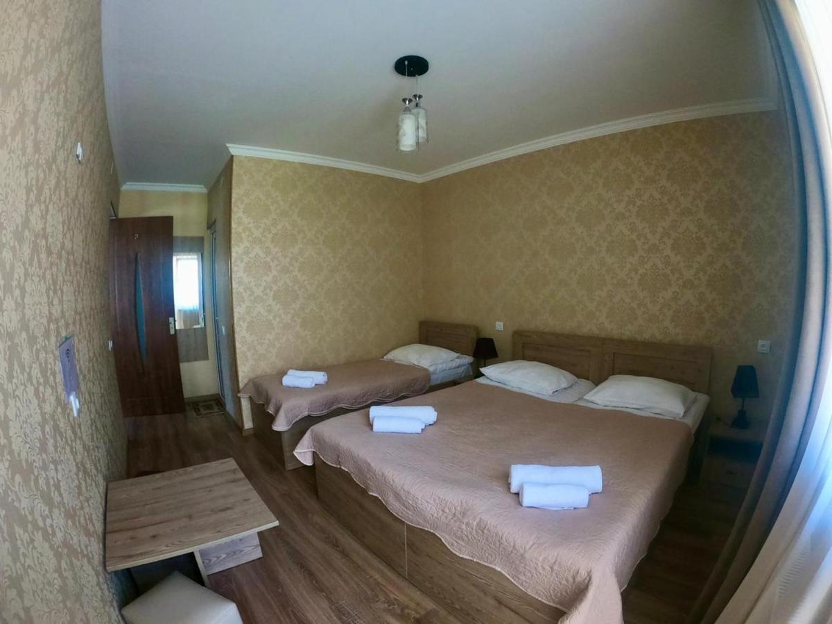 Kazbegi Inn Bagian luar foto